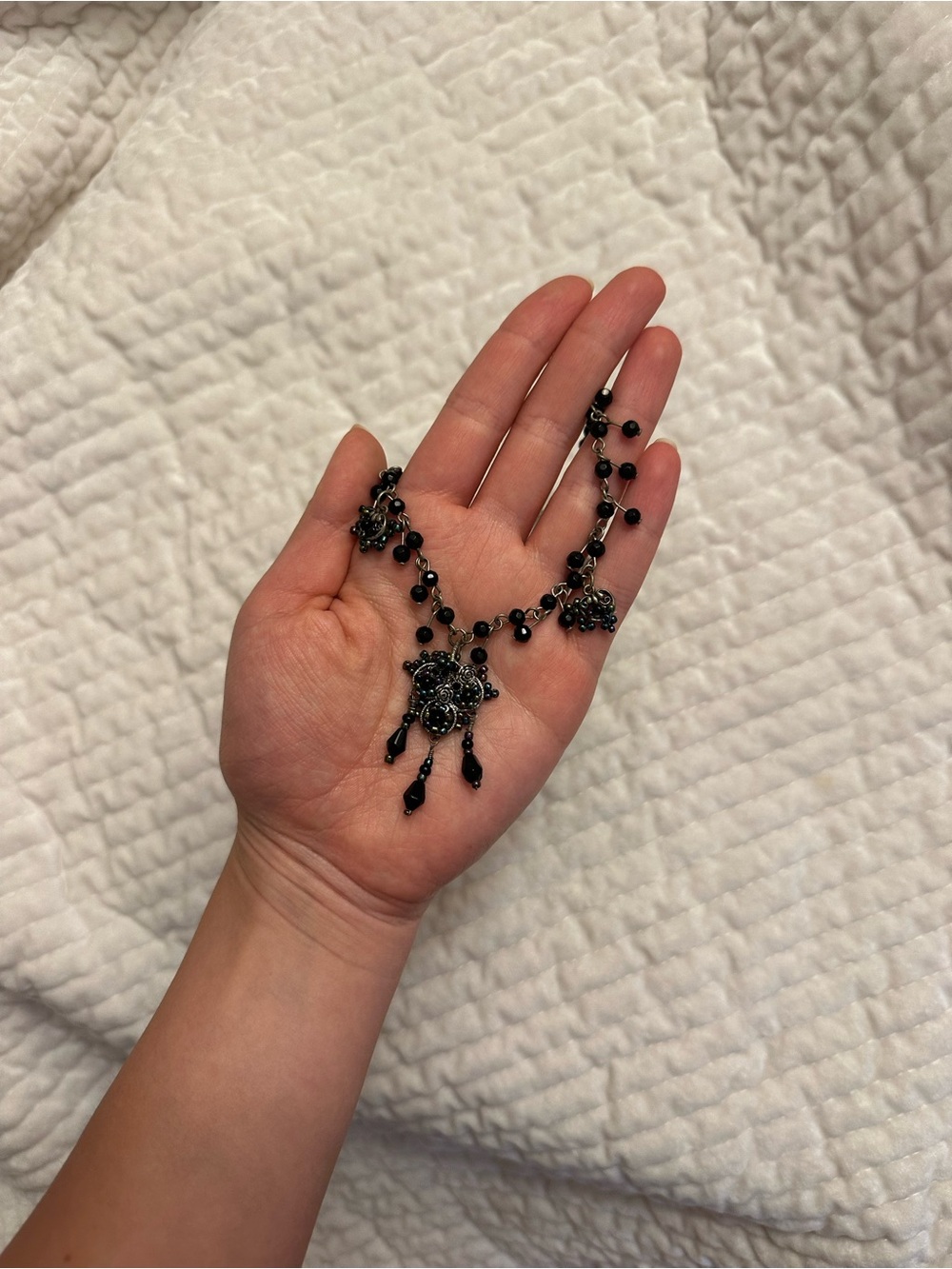 Vintage Black Bead Pendant Necklace